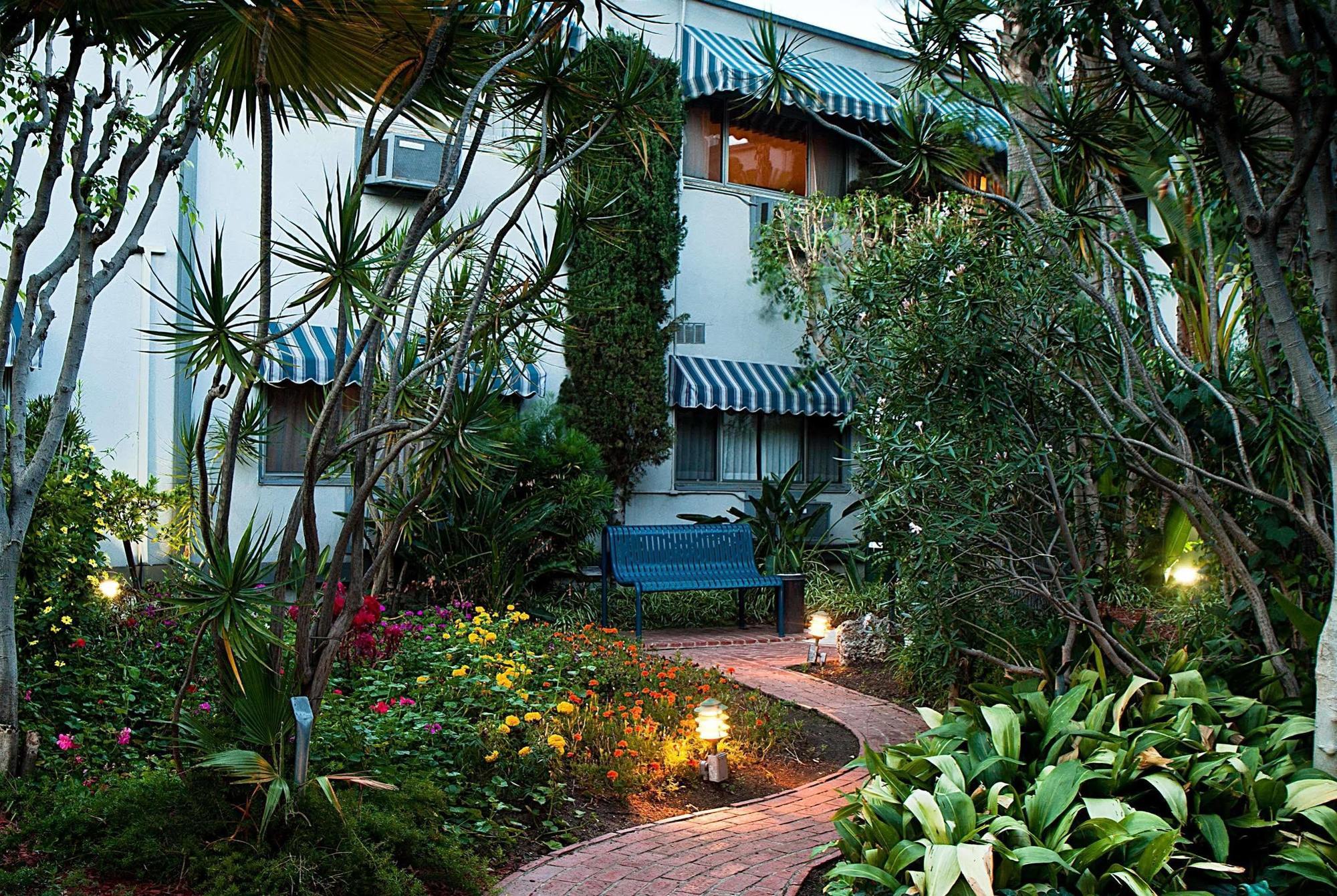 Travelodge Hotel At Lax Los Angeles Exteriör bild