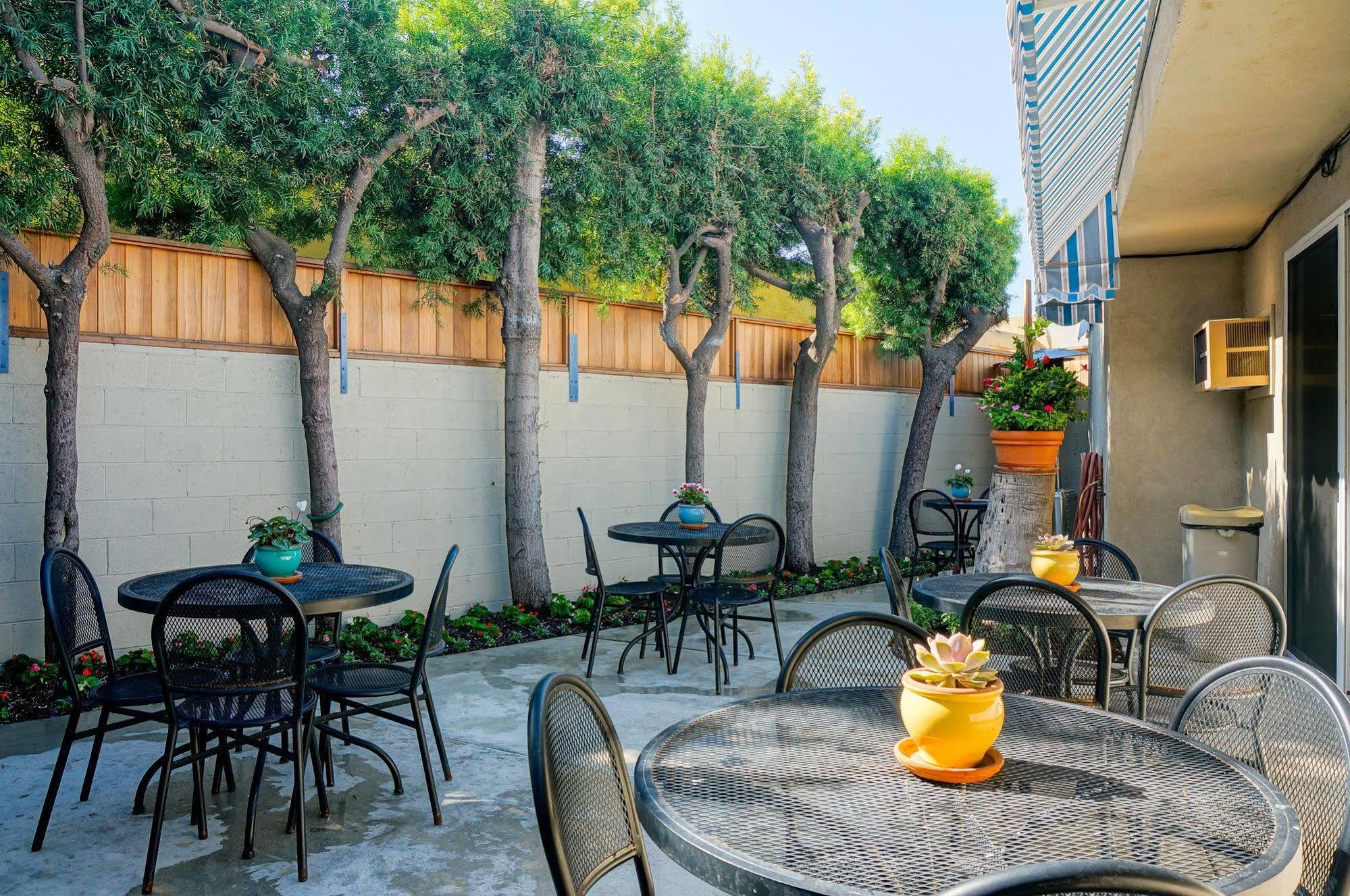 Travelodge Hotel At Lax Los Angeles Exteriör bild