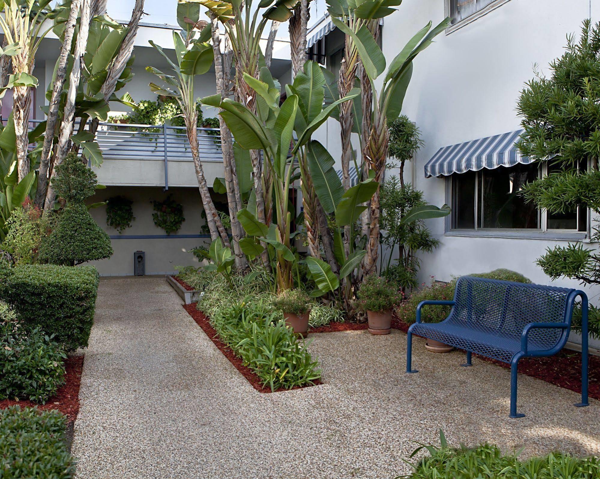 Travelodge Hotel At Lax Los Angeles Exteriör bild